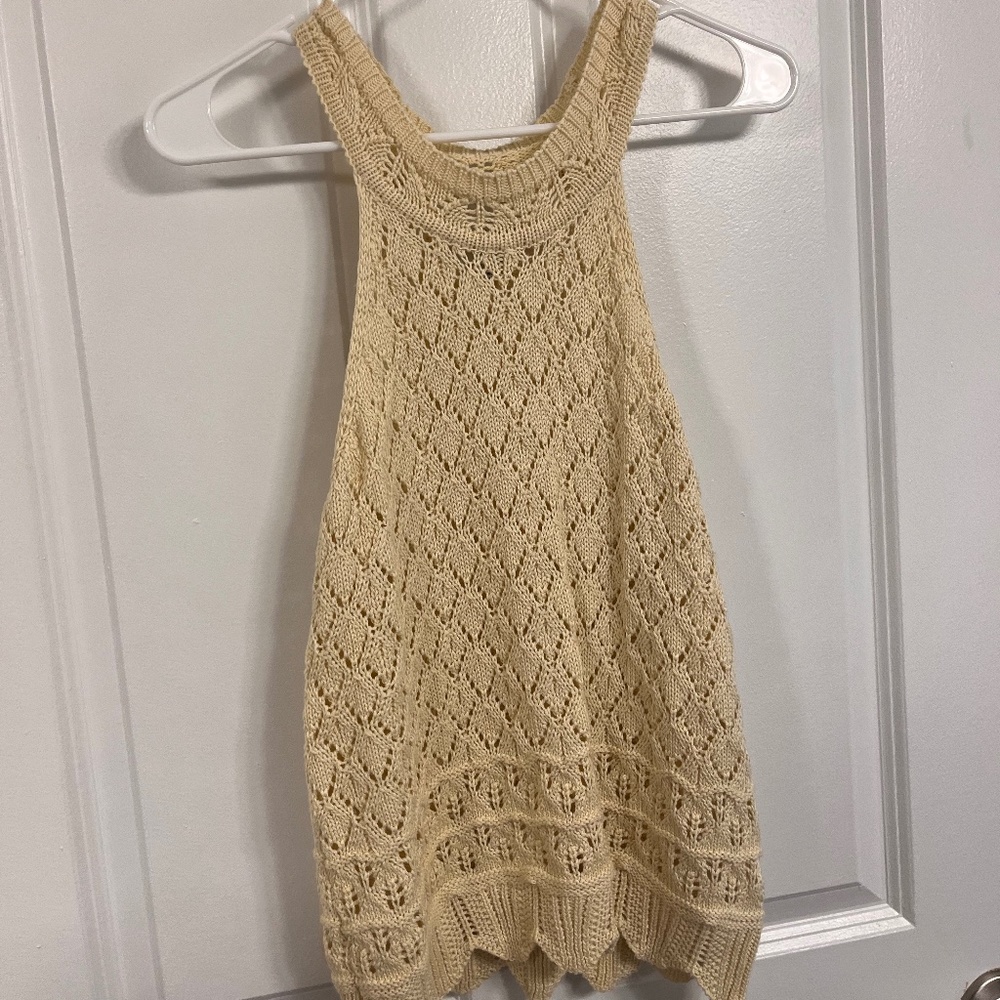 cream crochet tank